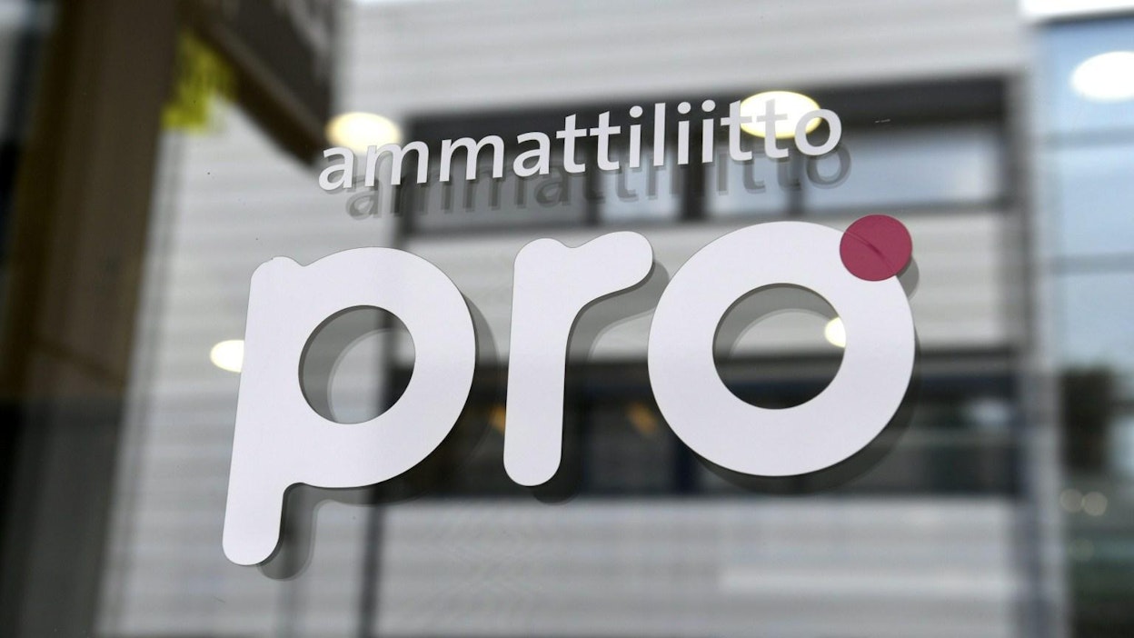 Ammattiliitto Pron työnseisaus koskisi noin 12 000:ta toimihenkilöä, asiantuntijaa ja esimiestä sekä vuokratyöntekijöitä. LEHTIKUVA / Martti Kainulainen