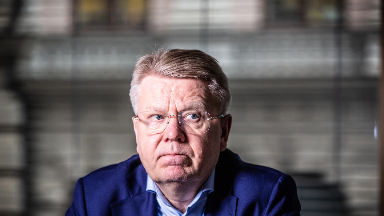 Jyri Häkämies on johtanut EK:ta vuodesta 2012. Hän täyttää 65 vuotta elokuussa 2026.