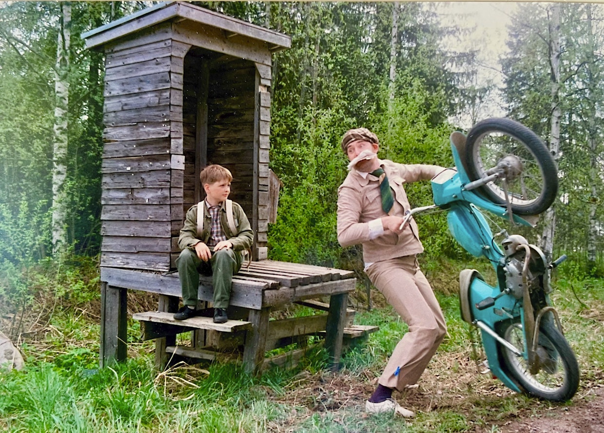 Pekko ja poika oli ilmestymisvuotensa 1994 katsotuin kotimainen elokuva. Poikaa esitti Kalle Wallin.