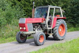 Zetor Crystal 8011. 1968–81, Lišen, Brno ja 1981–87 Martin, Tšekkoslovakia. Traktoria on valmistettu yhteensä 37 777 kpl.