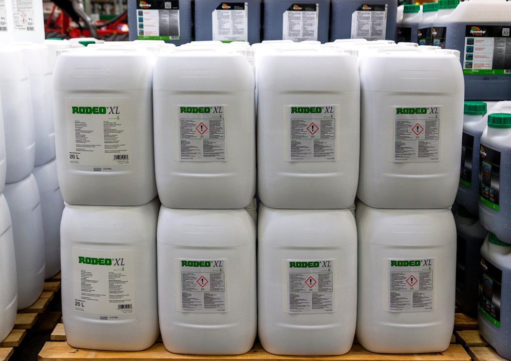 Glyfosaattia saa käyttää vähintään seuraavat viisi vuotta torjunta-aineena.