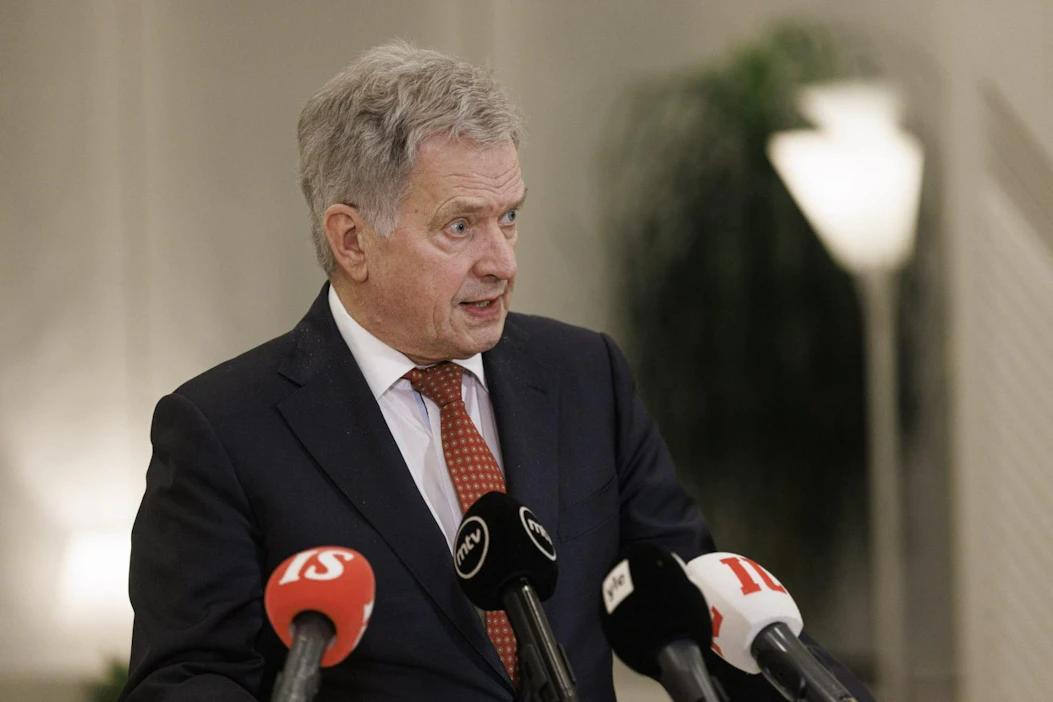 Presidentti Niinistön mukaan on tärkeää pitää pää kylmänä ja arvioida muutosten vaikutusta turvallisuuteen huolella.