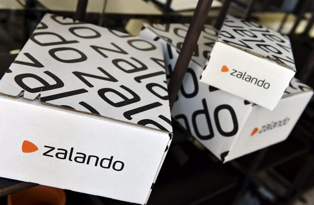 Zalandon postilaatikoita vaatetukseen keskittyvän saksalaisen verkkokauppayritys Zalandon toimistolla Helsingissä tiistaina 7. elokuuta 2018. LEHTIKUVA / EMMI KORHONEN