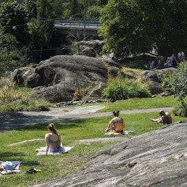 Perjantaina lämpötilat kipusivat Suomessa monin paikoin yli 26 asteen lukemiin.
