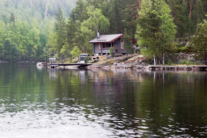 Maa- ja metsätaloustuottajain Keskusliitto MTK pitää kotimaan matkailua erinomaisena esimerkkeinä tehokkaasta elvytyskohteesta. Jos Suomeen ei voi tulla lomamatkalle, ulkomaalaisten mökkivaraukset pitäisi pystyä korvaamaan kotimaisilla mökkivarauksilla. Arkistokuva on Puulaveden rannoilta Mikkelistä.