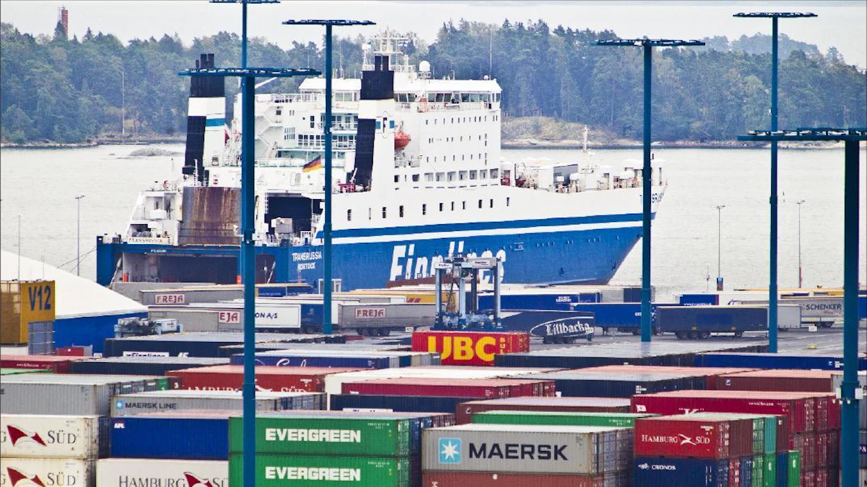 Kansainvälisillä markkinoilla toimivien yritysten on erityisen tärkeää pystyä lukemaan geopoliittisia signaaleja, kirjoittaja toteaa. Kuvituskuva.