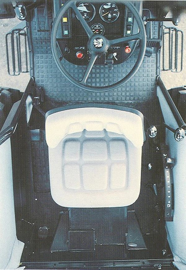 91Valmet355ohjaamo