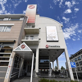 Scandic ja Sokos ovat pitäneet pandemian ajan osaa hotelleistaan auki. Kuvassa Sokos Hotelsin hotelli Vaakuna Rovaniemellä. LEHTIKUVA / VESA MOILANEN
