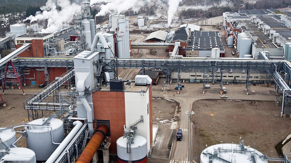 UPM on laajentanut sellutehtaidensa kapasiteettia yhteensä 550 000 tonnia. Kuvassa olevan Kymin sellutehtaan kapasiteetti Kuusankoskella nousi 170 000 tonnia 700 000 tonniin.