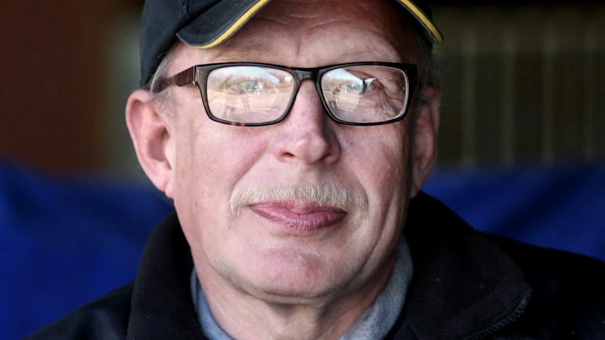 Jouni Miettinen on tottunut sanomaan suoraan mitä ajattelee eikä säästele sanojaan Viikon vieraanakaan.