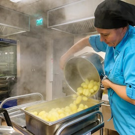 Päivittäin ammattikeittiöissä valmistetaan noin 2,2 miljoonaa ateriaa. Näistä noin puolet valmistetaan julkisissa keittiöissä.