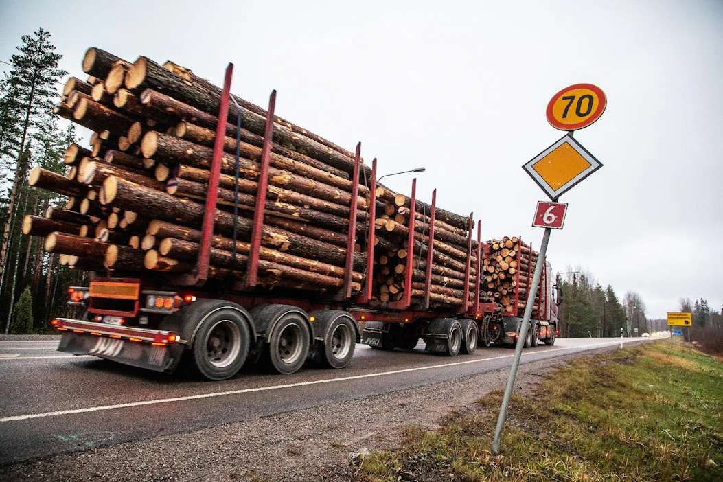 Dieselin veroedun poistaminen lisäisi metsäteollisuuden kuluja yli 120 miljoonalla eurolla.