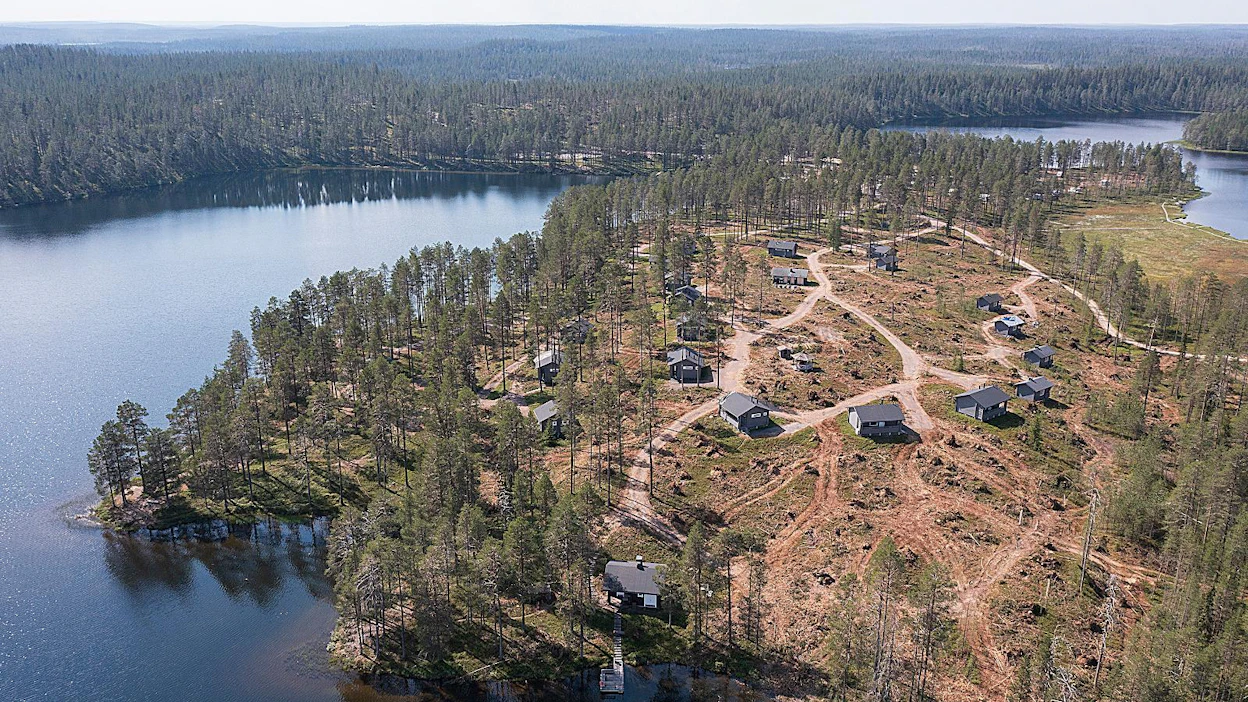 Paula-myrskyn jäljet näkyvät luonnossa vielä pitkään. Kylmäluoman retkeilyalueen yritystoimintaan myrskyn jäljet vaikuttavat vielä vuosia.