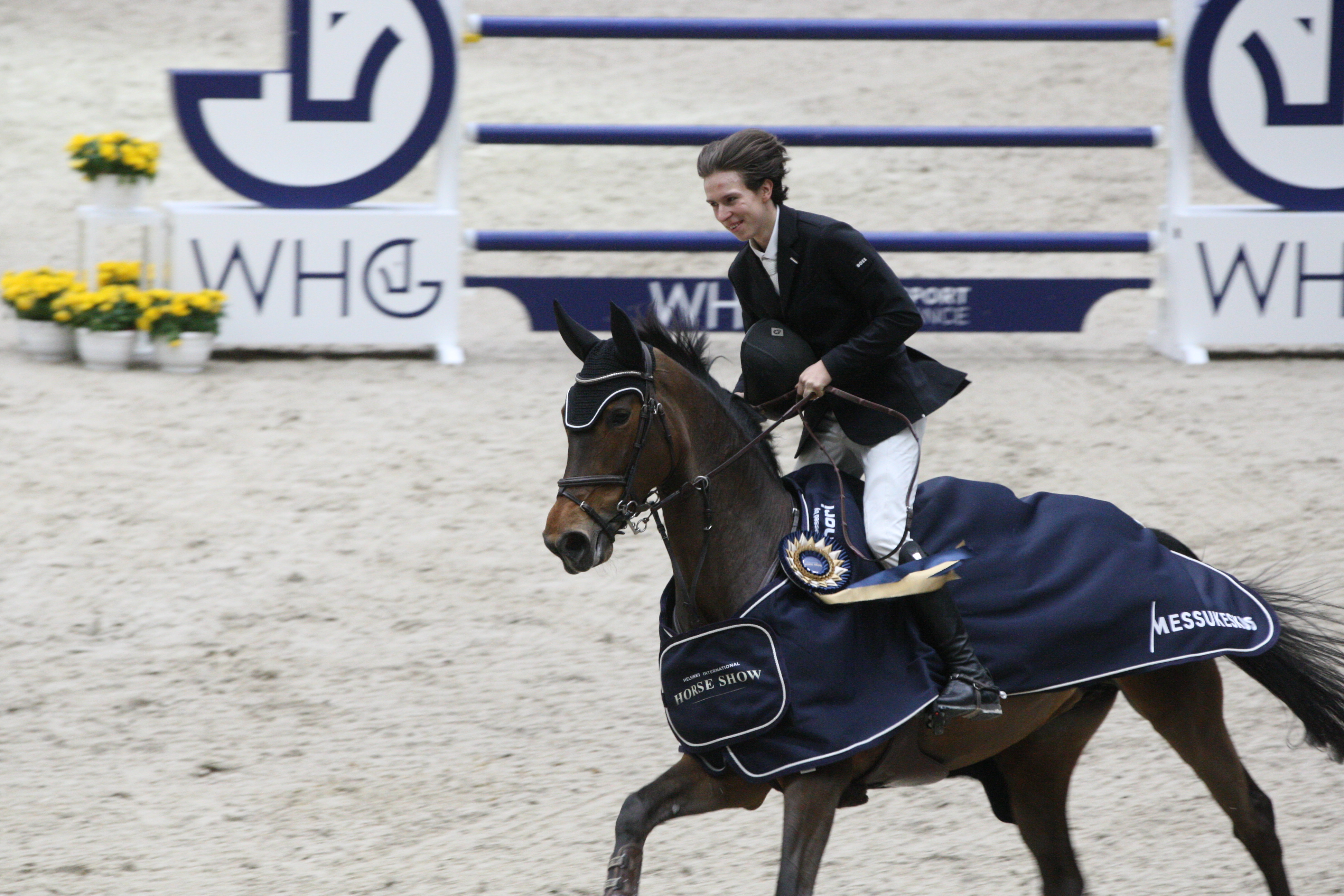 ”Full attack, täysi hyökkäys”,Jone Illi tiivisti Helsingin kilpailunsa.