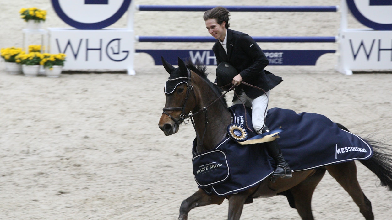 ”Full attack, täysi hyökkäys”,Jone Illi tiivisti Helsingin kilpailunsa.