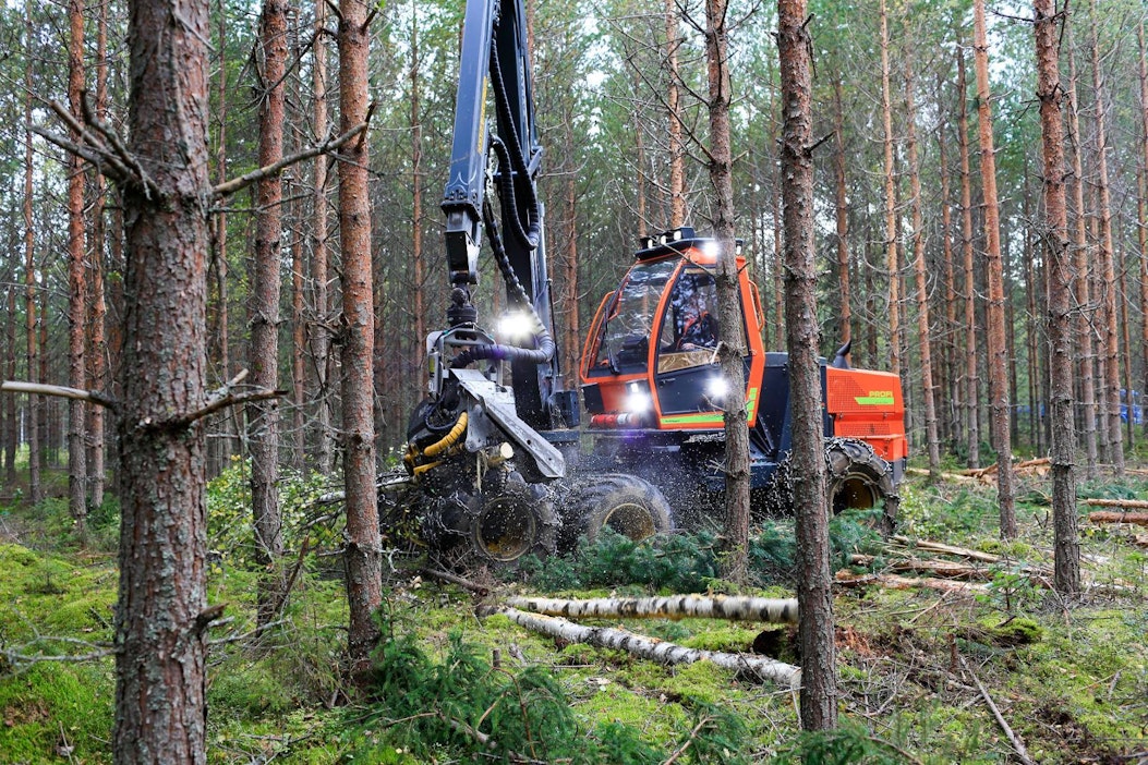 Koneyrittäjät odottavat työmäärien vähenemistä vuoden loppua kohti.