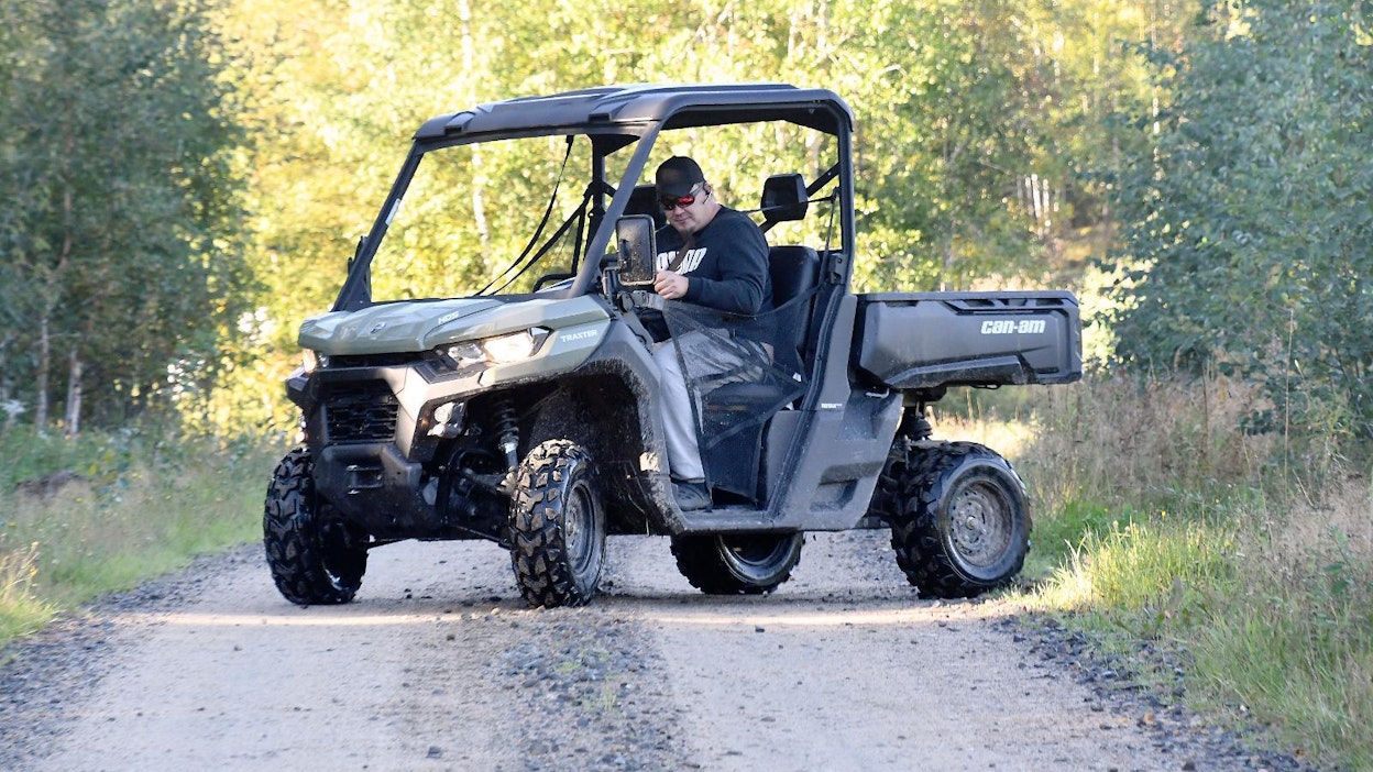 Traxter HD5 on jämerä laite monipuoliseen ajoon.