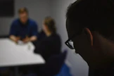 Noin 60 prosenttia on havainnut työpaikallaan kiusaamista ainakin joskus. Lehtikuva / Emmi Korhonen