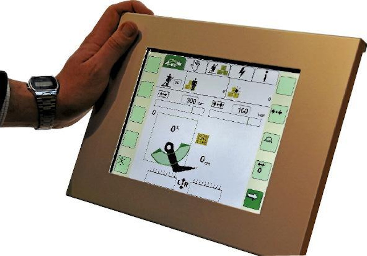 Claas sai kultamitalin tablet tietokoneen käyttämisestä Isobus-terminaalina. Se on ilmeinen kehitysaskel koneiden verkottumisessa internettiin. Laite toimii WiFi-verkossa langattomasti, mitään asennustöitä ei traktoriin tarvita.