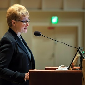 MTK Etelä-Pohjanmaan puheenjohtaja Johanna Kankaanpää vaati kaupan halpuutukselle loppua.