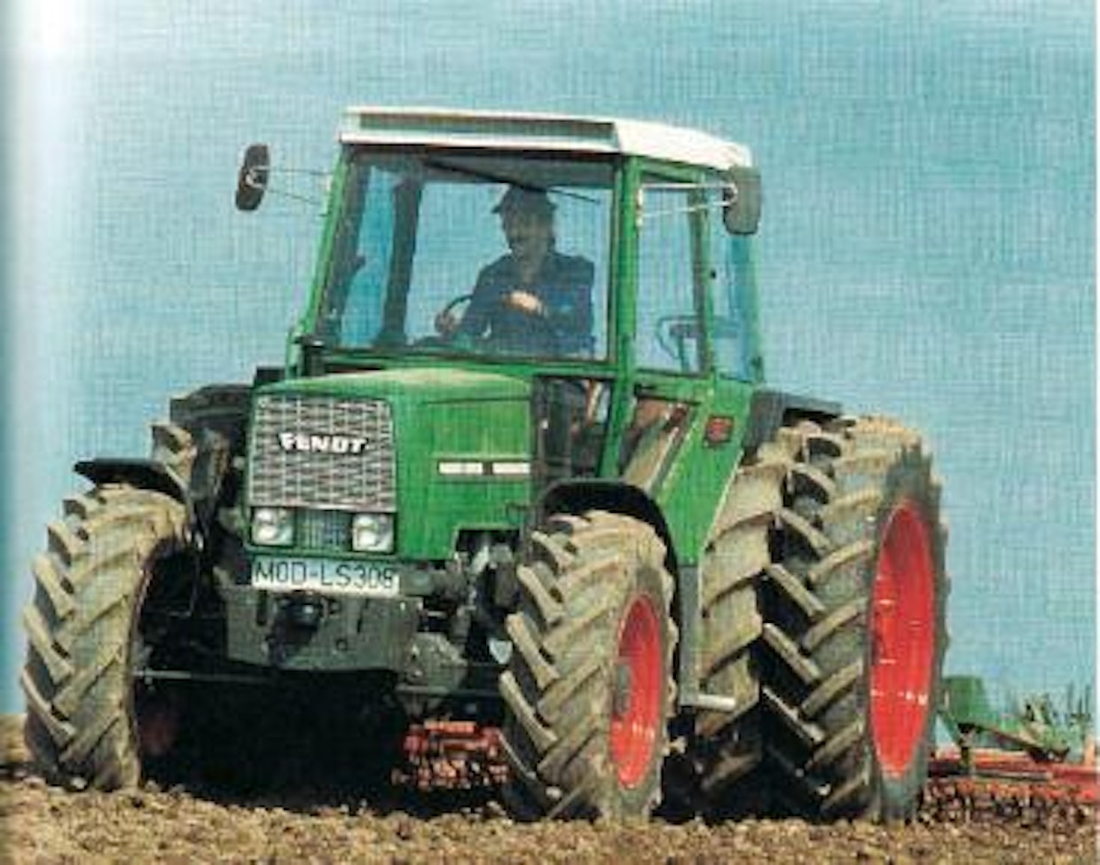 Vuonna 1980 esitelty Farmer 300 -sarja on ollut menestyksekäs. Sitä on kehitetty pienin askelin neljännesvuosisadan ajan.
