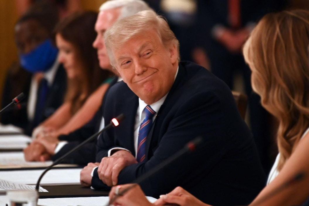 Presidentti Donald Trump on syyttänyt WHO:ta liian likeisistä suhteista Kiinan. LEHTIKUVA/AFP