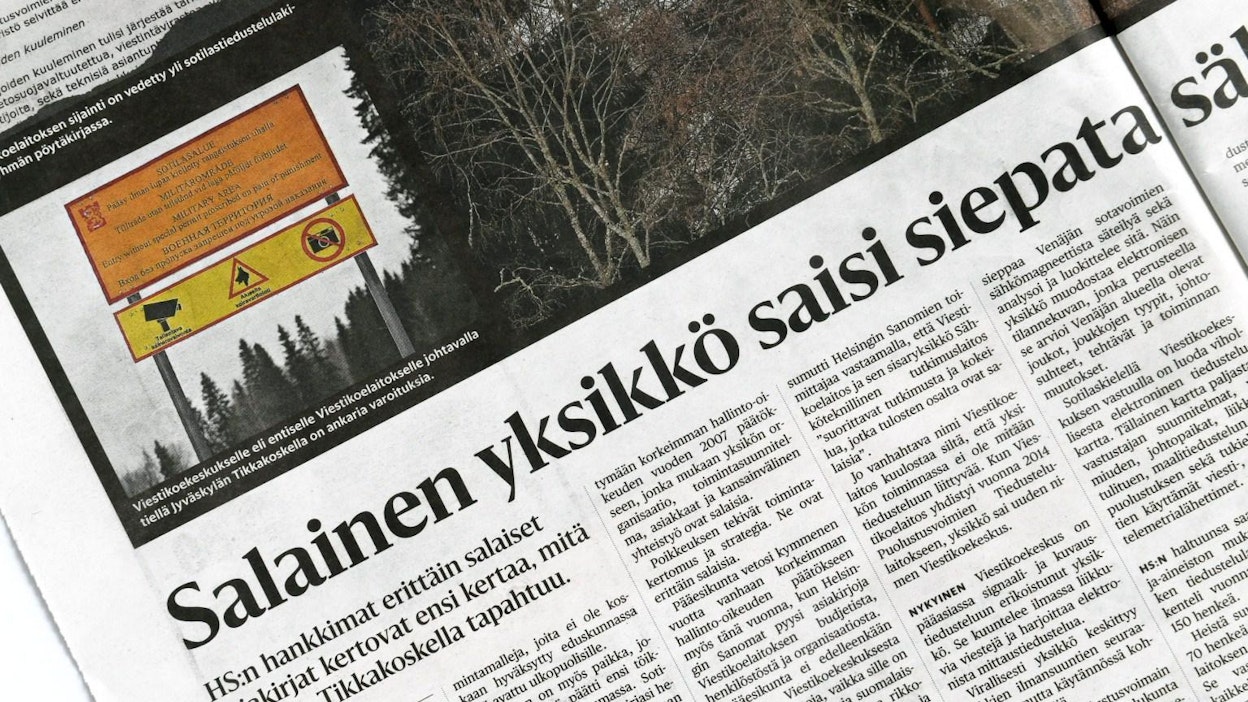 Keskusrikospoliisi teki kotietsinnän HS:n toimittajan kotiin 17. joulukuuta vain päivä sen jälkeen, kun lehti oli kirjoittanut Puolustusvoimien Viestikoekeskuksen toiminnasta.