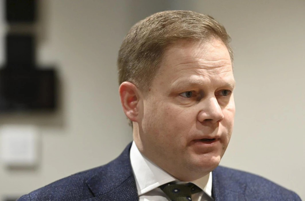 Kansanedustaja Markus Lohi kertoo saaneensa kaksi rokotetta. Arkistokuva. LEHTIKUVA / Heikki Saukkomaa