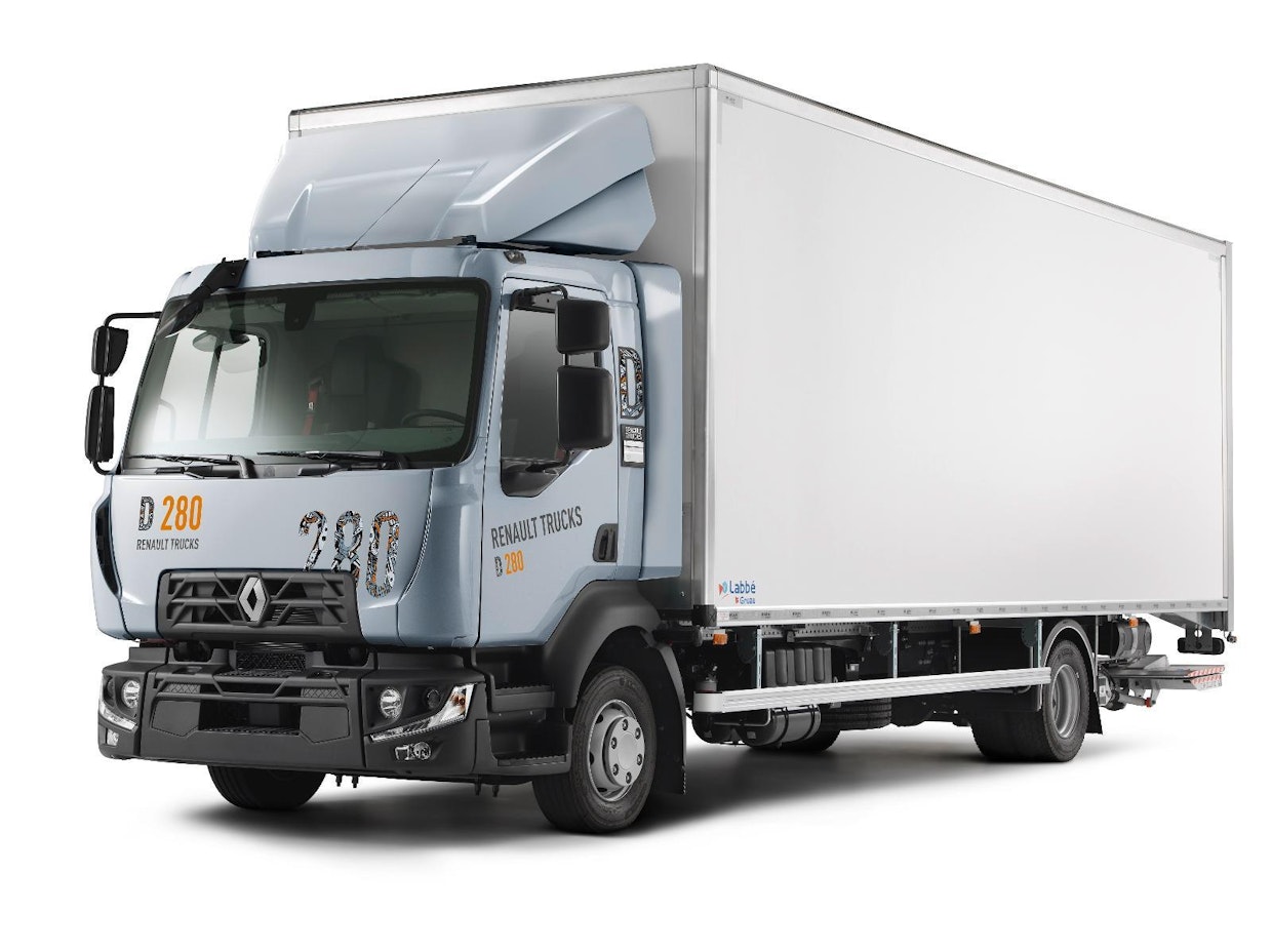 Renault Trucks D - ja D Wide -malleissa on vakiovarusteena mukautuva vakionopeudensäädin (ACC).