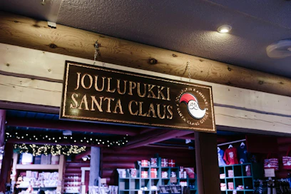 Jos epidemiologinen tilanne muuttuu Lapissa, aluehallintovirasto arvioi tätä kokoontumisia koskevaa rajoituspäätöstä uudestaan. Kuvituskuva.