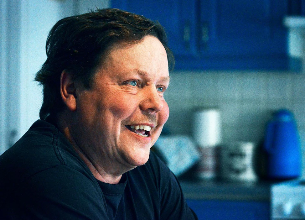 Ilpo Wennström turvautuu yhä enemmän urakoitsijoiden apuun. "Ei ole järkeä hankkia kaikkia koneita omaksi. Ei tarvi olla häävi laskija, kun tajuaa, miten paljon halvempaa on tilata urakoitsijaporukka paikalle."