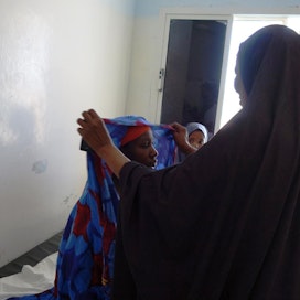 Naisten ja tyttöjen aseman vahvistaminen on yksi Suomen päälinjoista jatkossakin. Kuva on Garowen sairaalan synnytysosastolta Somaliasta.