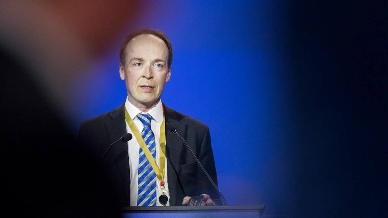 Halla-ahon mukaan puolueella ei ole itsestään selviä presidenttiehdokkaita. LEHTIKUVA / Mikko Vähäniitty