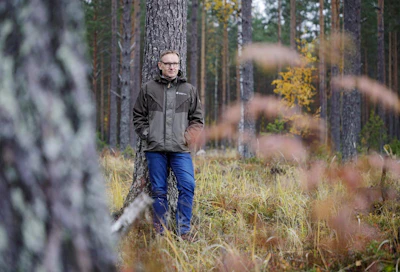 Eero Poikonen kertoo tarttuvansa innolla Metsänhoitoyhdistys Keski-Suomen johtotehtävään marraskuun alussa.