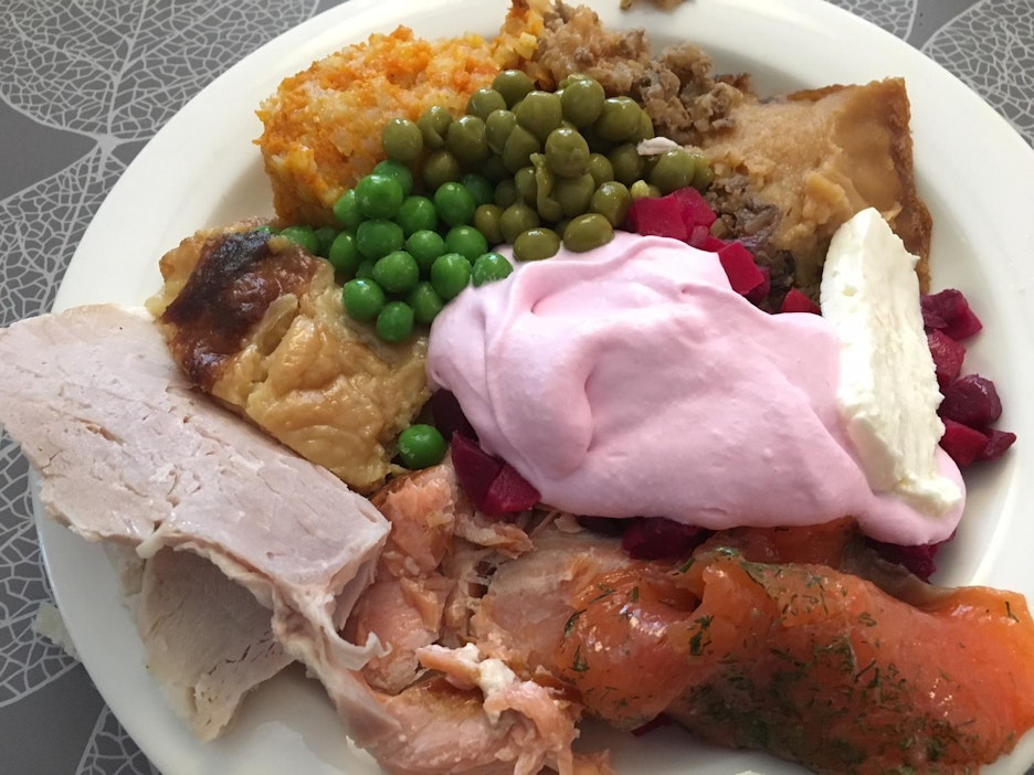 Joululautasen herkuista voi kehitellä uusiakin ruokalajeja.