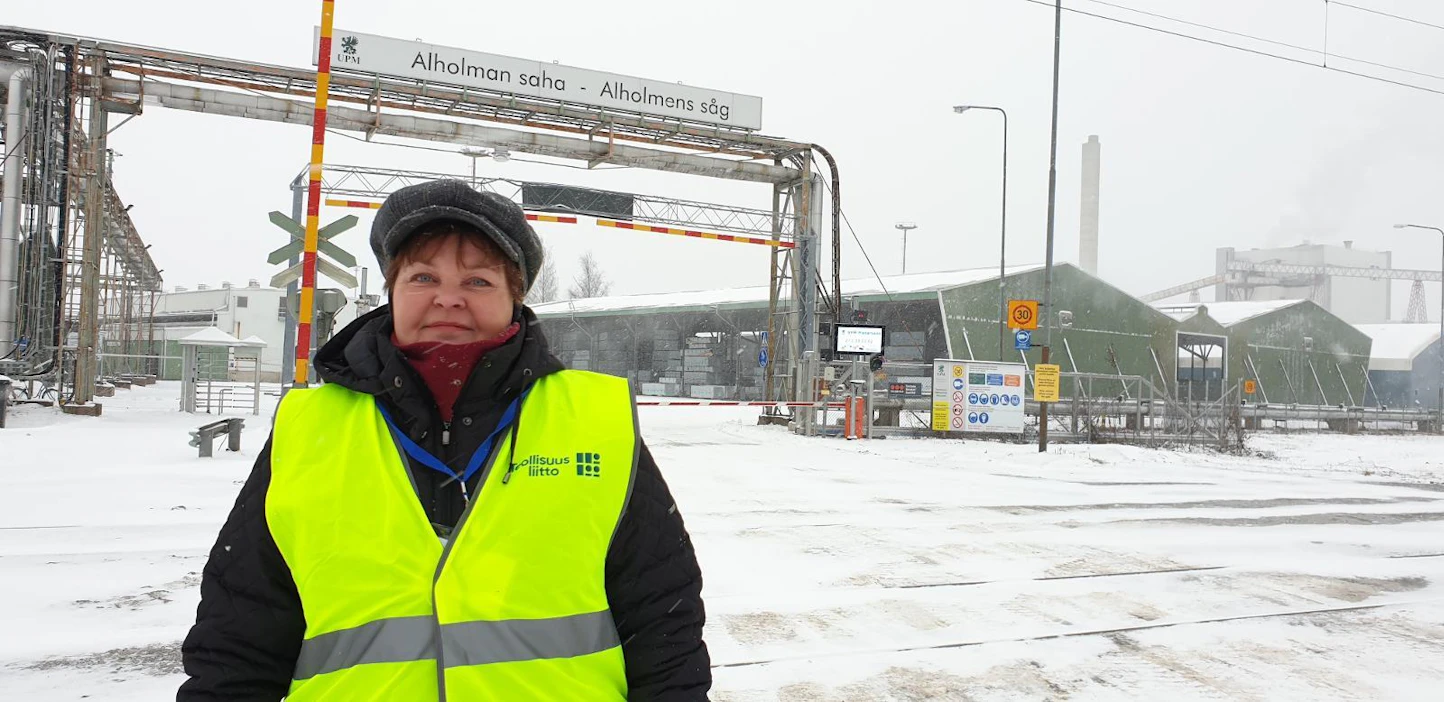 Teollisuusliittoon kuuluvan Vuokko Piippolaisen mukaan lakolla haetaan myös ostovoimaa. ”Kahdeksan viime vuotta on tyydytty hyvin maltillisiin korotuksiin, melkein nollasopimuksiin.”