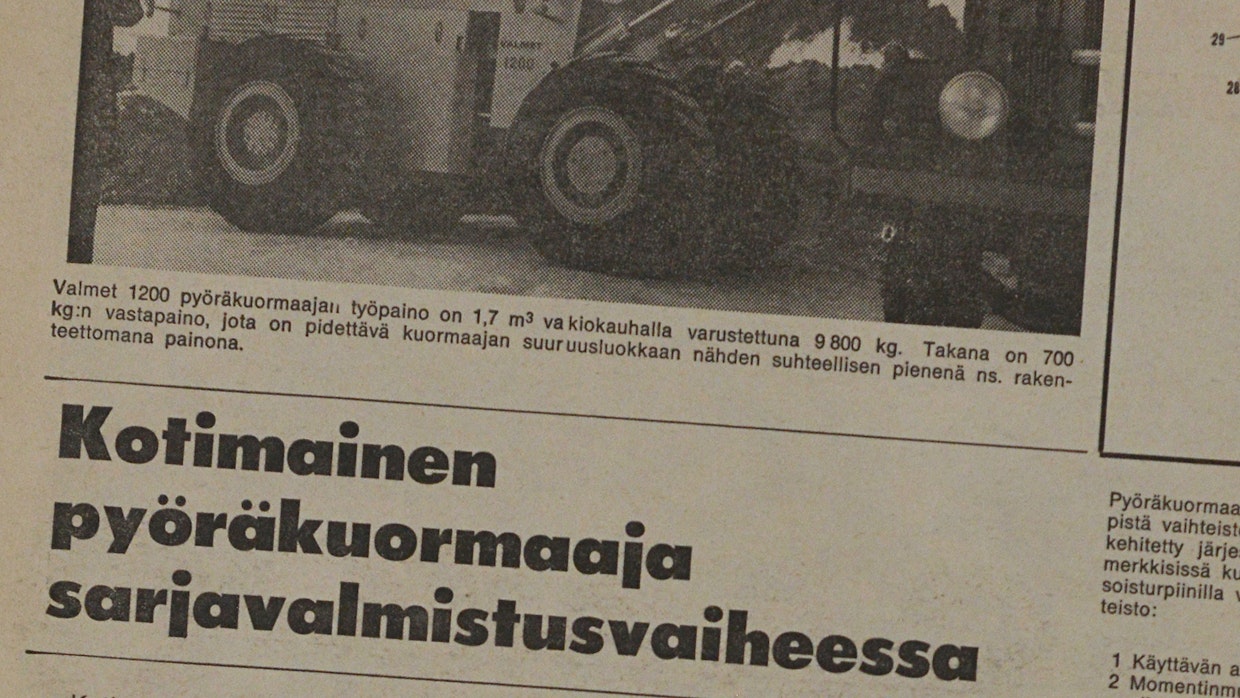Valmetin pyöräkuormaajan julkistus oli iso uutinen konealalla. Koneviestissä asiasta kerrottiin tammikuussa 1968 sivun kokoisella uutisella.