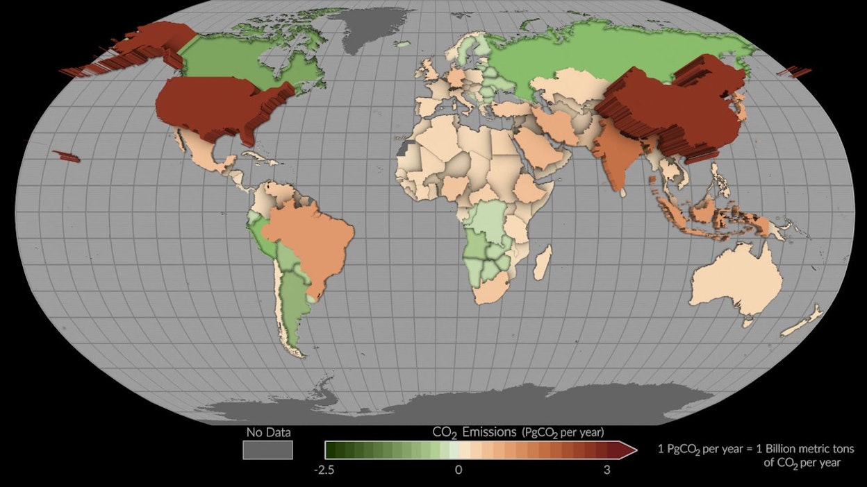 Kartta näyttää eri maiden hiilidioksidin nettopäästöt ja hiilinielut vuosina 2015–2020. Suurimmat päästöt tulevat Kiinasta ja Yhdysvalloista. Kuva: NASA’s Scientific Visualization Studio