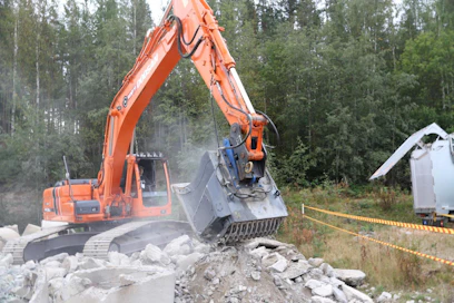 Viper-murskakauhoja on kahta mallia, joista toinen on yksirumpuinen ja toinen kaksirumpuinen. Murskat on suunniteltu 22–30 ja 25–40 tonnisille koneille.