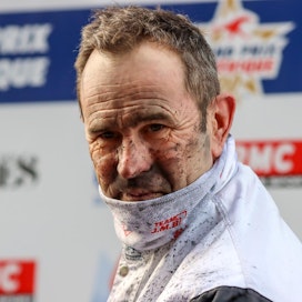 Jean-Michel Baziré on taas keskiössä neljällä valmennettavallaan, kun Prix d&apos;Amerique ajetaan 100. kerran. Hän on voittanut kisan valmentajana kolmesti ja ohjastajana neljästi.