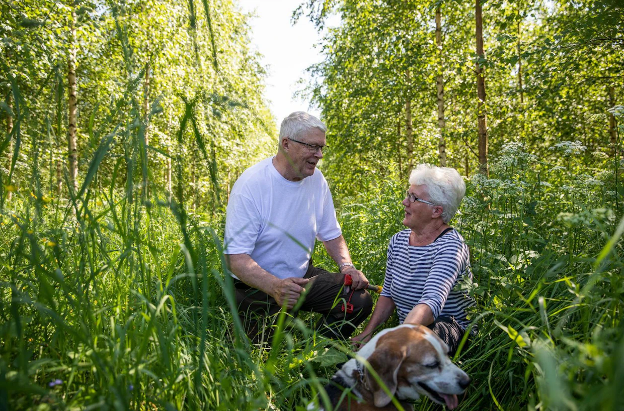 Seppo ja Kaija Siiteri muistavat hyvin ensimmäisen yhteisen savottansa keväältä 1973. Sen jälkeen niitä on tullut monta lisää.