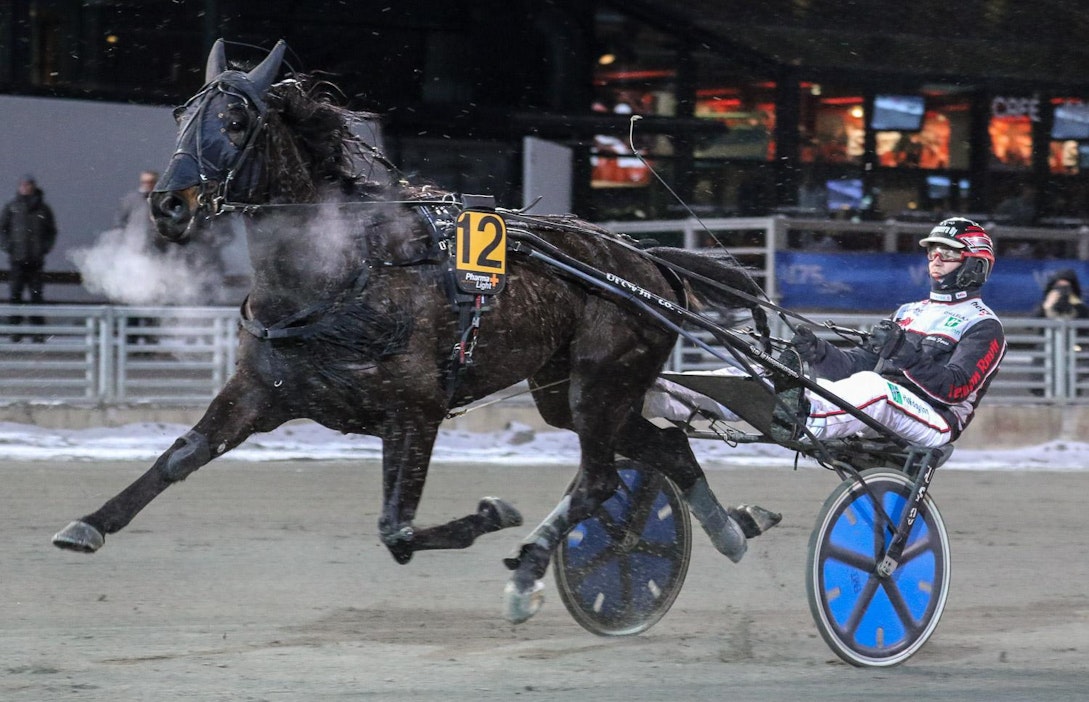 Vic de Luxe starttaa Ravinetin T86-pankkina
