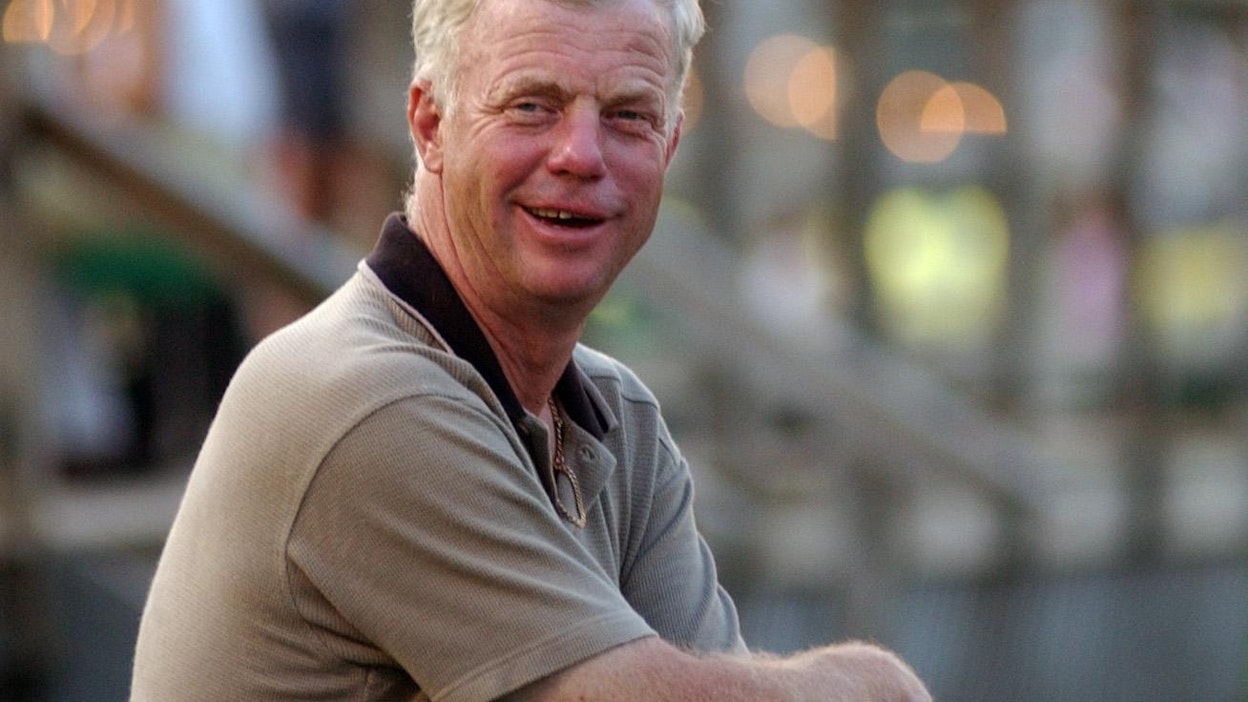 Jim Frick niitti menestystä valmentajana ja ohjastajana usealla eri vuosikymmenellä. Vuoden 2010 vakavan loukkaantumisensa jälkeenkin hän oli tuttu näky Solvallan katsomossa vakiopöydässään numero 410.