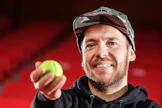 Juha "Putte" Puhtimäki on tunnettu pesäpalloammattilaisena, ja tänä vuonna myös ponikuninkaallisten suojelijana.