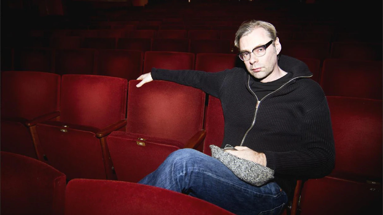 Kansallisteatterin pääjohtaja Mika Myllyaho haluaa tehdä koko Suomea kiinnostavaa teatteria. Kalle Särkkä