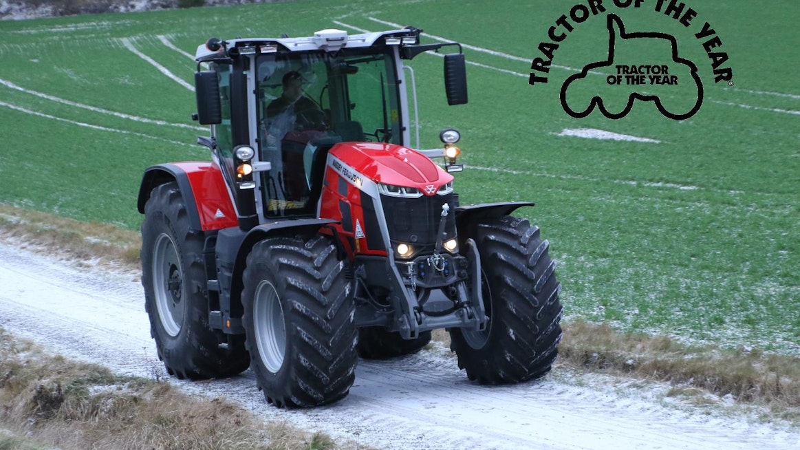 Tractor of the Year 2021 -tittelin voittaneen Massey Ferguson 8S.265 -traktorin ulkonäössä yhdistyvät Massey Fergusonin perinteikäs väri- ja muotokieli merkin modeniin ilmeeseen.