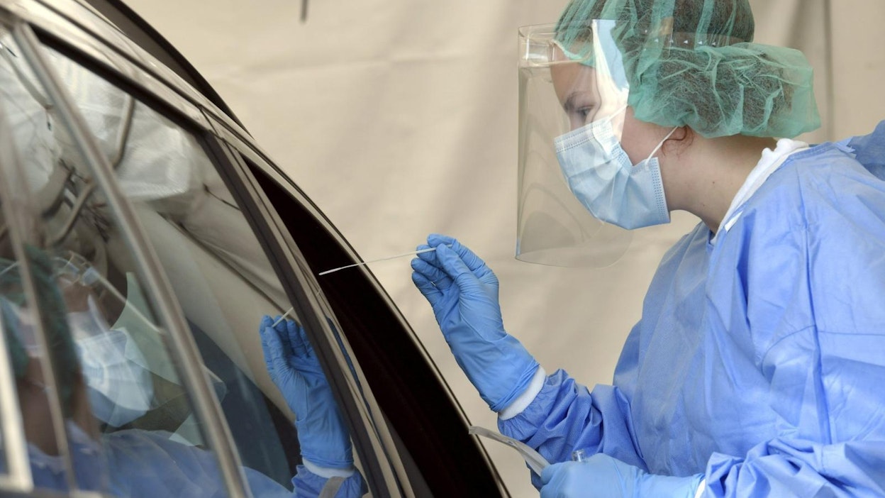 THL:n mukaan koronan ilmaantuvuus on Suomessa 25,8. LEHTIKUVA / Markku Ulander