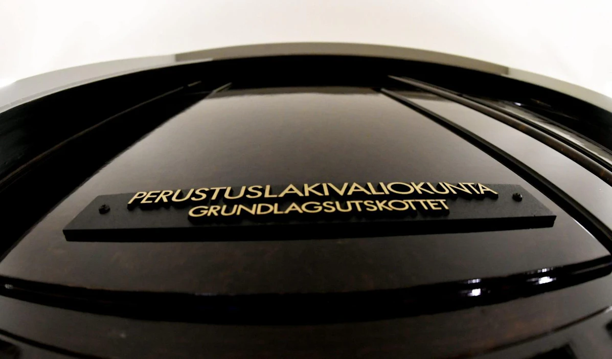 Lausunnossa perustuslakivaliokunta linjaa, ovatko sote-esitykset sopusoinnussa perustuslain kanssa ja millaisia muutoksia vielä mahdollisesti tarvitaan. LEHTIKUVA / MARTTI KAINULAINEN