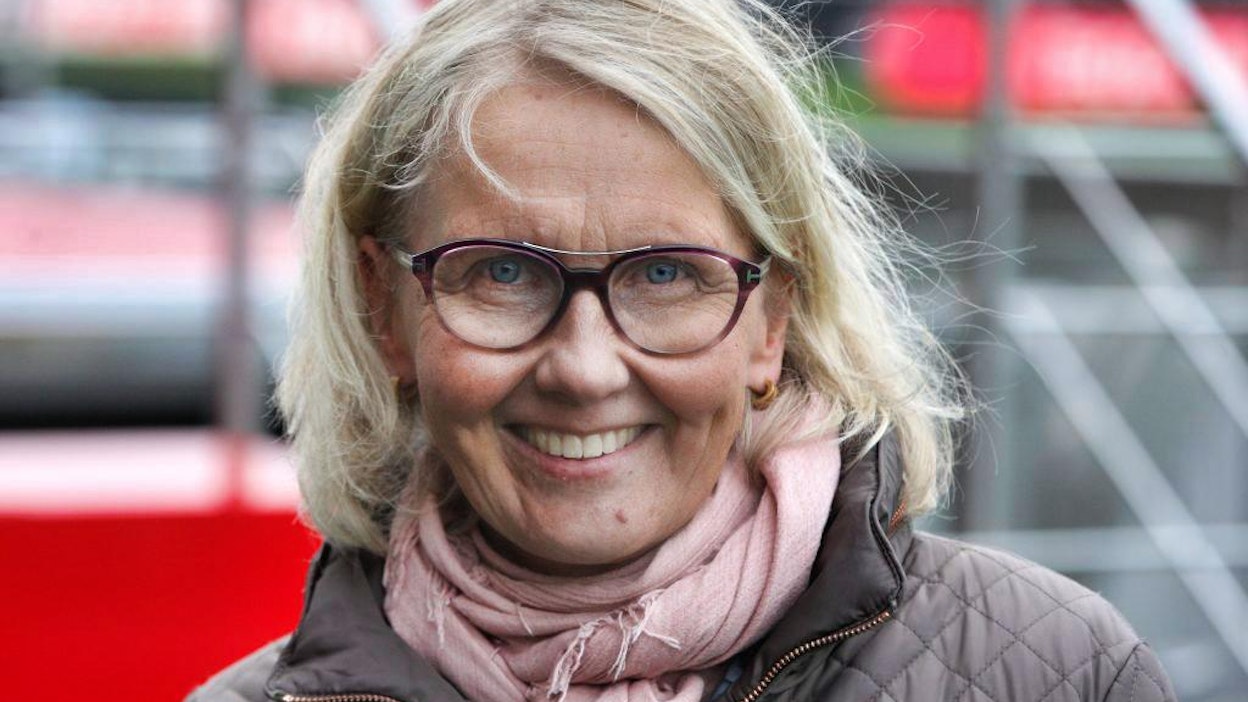 Marjaana Alaviuhkola povaa Ruotsin raviurheilun taloudellisesti tiukkojen aikojen jatkuvan vuoteen 2021 saakka, mutta helpottavan sen jälkeen. ”ATG on hyvä peliyhtiö ja pystyy tulevaisuudessa tulouttamaan raviurheilun tarvitsemat rahat."