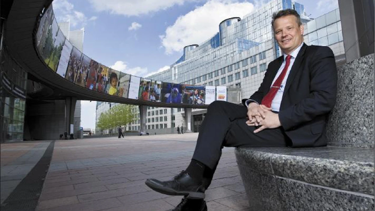 Kymmenen kuukauden tauon europarlamentista Hannu Takkula käytti väitöskirjan viimeistelyyn. Juha Roininen/eup-images